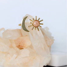 Load image into Gallery viewer, Mesa Blue Peach Moonstone Sun and Moon Ring
