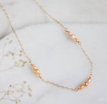 Load image into Gallery viewer, Mesa Blue Pearl Choker Necklace