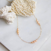 Load image into Gallery viewer, Mesa Blue Pearl Choker Necklace