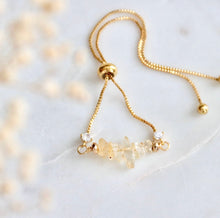 Load image into Gallery viewer, Mesa Blue Citrine Chip Bolo Bracelet
