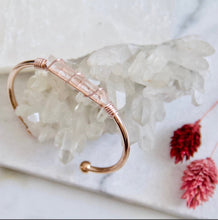 Load image into Gallery viewer, Mesa Blue Rose Gold Wire Wrapped Quartz Cuff Bracelet
