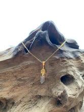 Load image into Gallery viewer, Quartz Crystal Necklace
