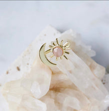 Load image into Gallery viewer, Mesa Blue Peach Moonstone Sun and Moon Ring
