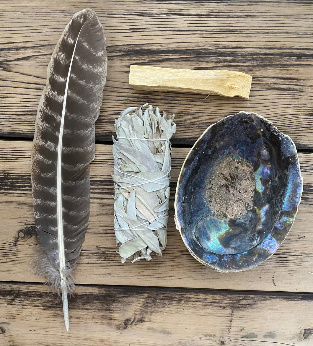 Wolf Spirit Sage 5” White Sage & Palo Santo Smudging Kit