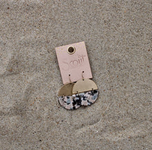 Load image into Gallery viewer, Scout Curated Wears Full Moon Rhodonite Earrings
