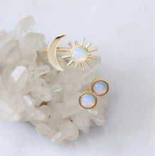 Load image into Gallery viewer, Mesa Blue Opalite Sun and Moon Ring
