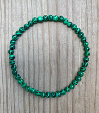 Load image into Gallery viewer, Malachite Beaded Stretch Bracelet
