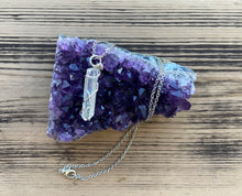 Load image into Gallery viewer, Quartz Crystal Wrapped Necklace
